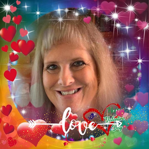 Profile Picture of Jodi ray Chabino (@jchabino) on Poshmark