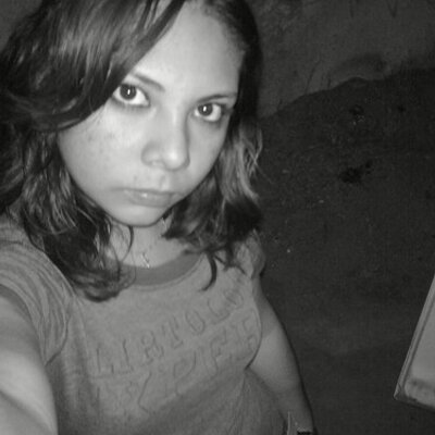 Profile Picture of Julia Cantu (@Cm26July) on Twitter
