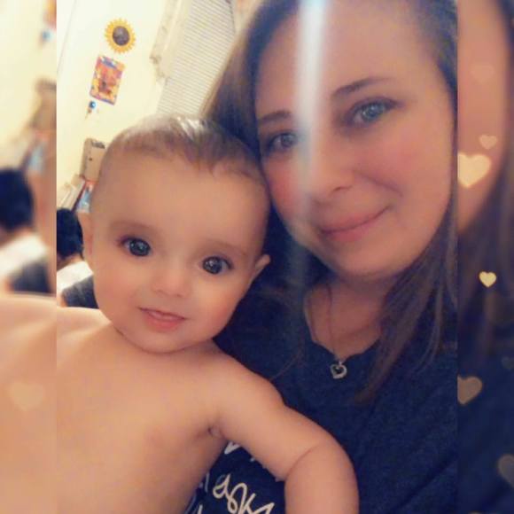 Profile Picture of Jessica Ferland-pilger (@hottmomma1022) on Poshmark