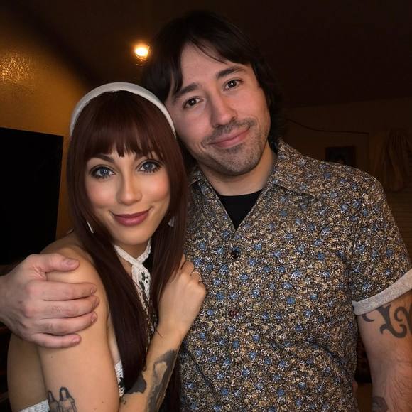 Profile Picture of Julian Escobar (@judini1403) on Poshmark