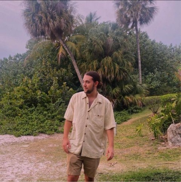 Profile Picture of Jacob Glasgow (@jacobglasgow2) on Poshmark