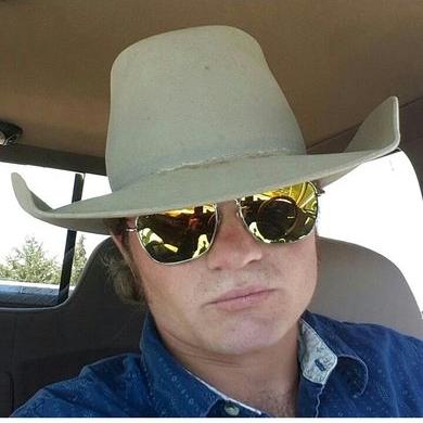 Profile Picture of Clinton Tharp (@tharp_clinton) on Twitter