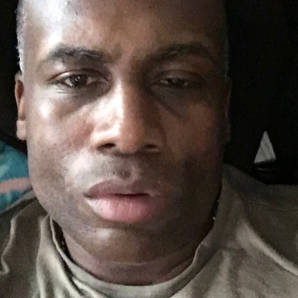 Profile Picture of Leo Grant (@leog3rd) on Poshmark
