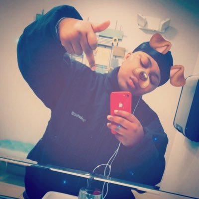 Profile Picture of Kris Yates (@Krisluv0801) on Twitter