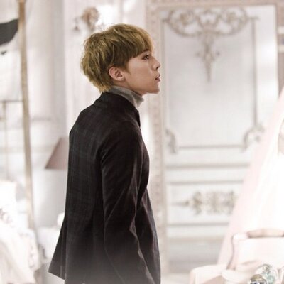 Profile Picture of Kyunghee Lee (@Yikyunghee) on Twitter