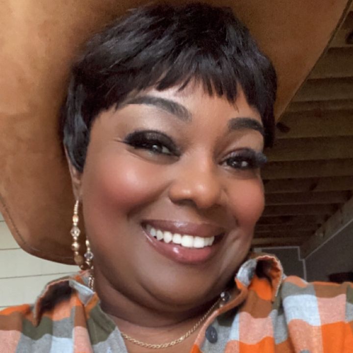Profile Picture of chantelbetts (@chantelbetts) on Tiktok