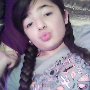 Profile Picture of Gabriella Chacon (@Princessgsbby12) on Twitter