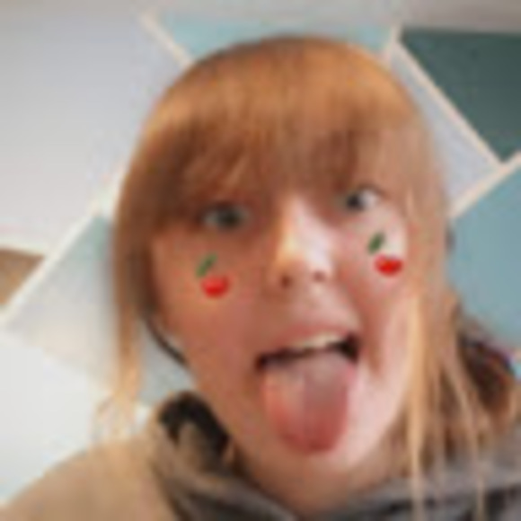 Jaden Wagner - Poshmark Profile Picture of Jaden Wagner (@jaden_wagner) on Poshmark