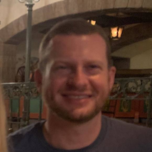 Profile Picture of David Bruns (@bruns_david) on Poshmark
