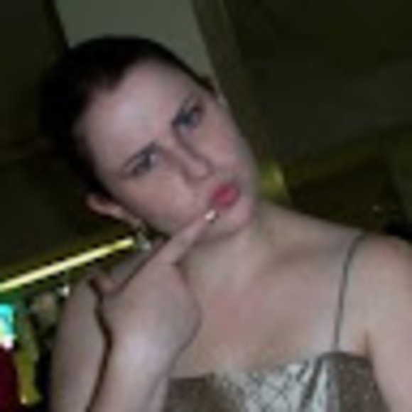 Profile Picture of Lia Koutecky (@manningl428) on Poshmark