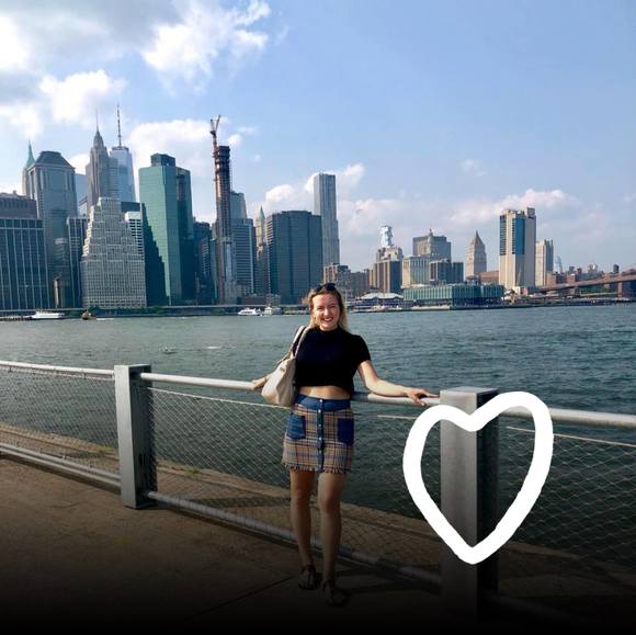 Profile Picture of Liina Leinberg (@liiinuskaaa) on Poshmark