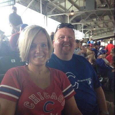 Profile Picture of Lisa Cheney (@lisacymom) on Twitter
