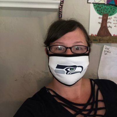 Profile Picture of Jennifer Steen (@Jennife20747039) on Twitter