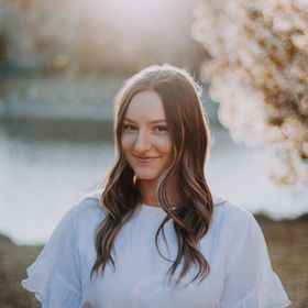 Profile Picture of Julia Felte (@JMfelte) on Pinterest