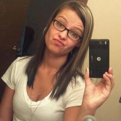 Profile Picture of Melissa Tschumper (@MTschumper) on Twitter