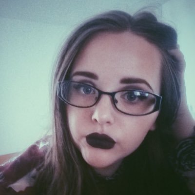 Profile Photo of Claire Beatty  👽 (@Claire1368) on Twitter