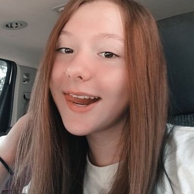 Profile Picture of Amber (@AmberFred10144) on Twitter