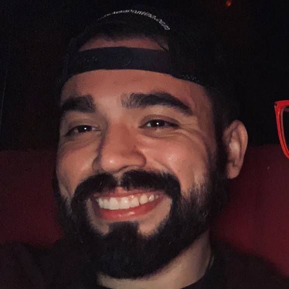 Profile Picture of Jimmy Mena (@jsrmena) on Poshmark