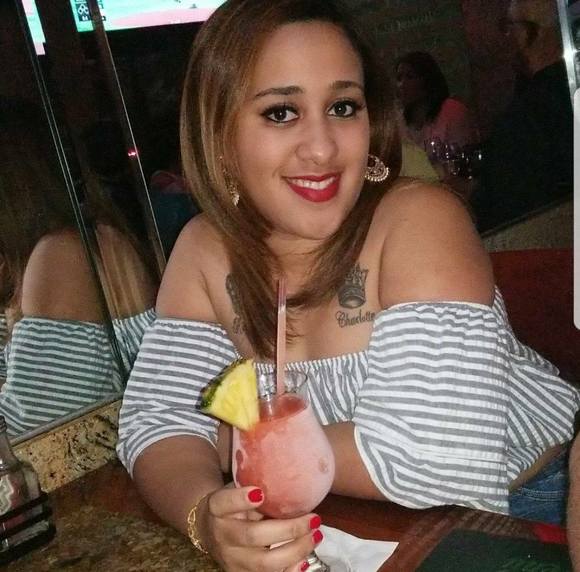 Profile Picture of Julissa Ledesma (@julissa_ledesma) on Poshmark