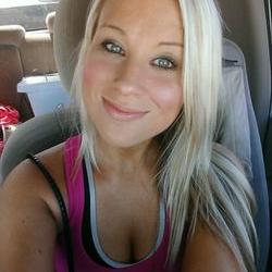 Profile Picture of Dani Leach (@Daniii_the_girl) on Twitter