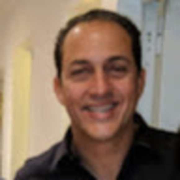 Profile Picture of Jorge Rincon (@jorgerincon417) on Poshmark