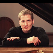 Profile Picture of     Daniel Glover, Piano  Дэниел Гловер (@danielgloverpiano7693) on Youtube