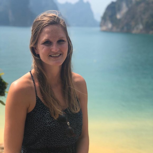 Kim Jongman - Poshmark Profile Picture of Kim Jongman (@kimjongman) on Poshmark