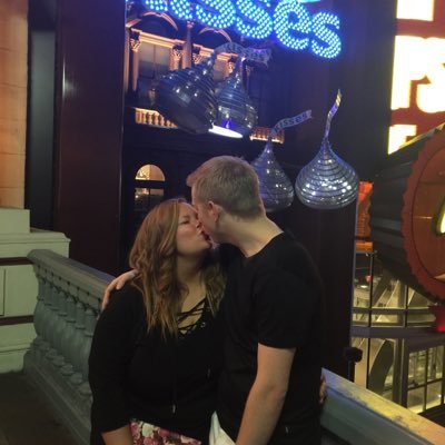 Profile Picture of Samantha (@sam_straws) on Twitter