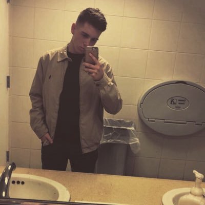 Profile Picture of Hunter Patterson (@hnkproduction) on Twitter