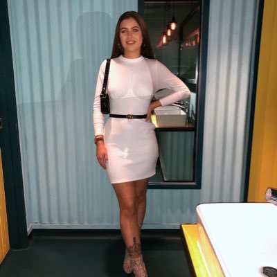Profile Picture of Lucy (@lucypotter99) on Twitter