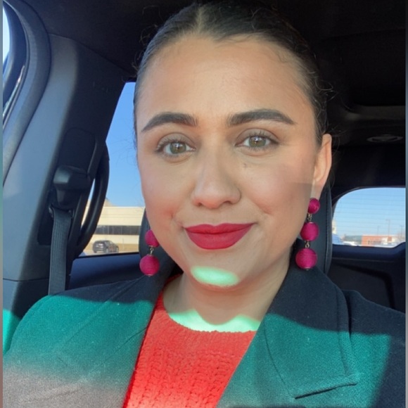 Profile Picture of Tori Lloyd (@torimills4) on Poshmark