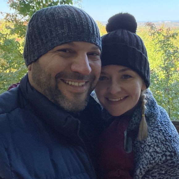 Profile Picture of Greta Urso (@readysetgreta) on Poshmark