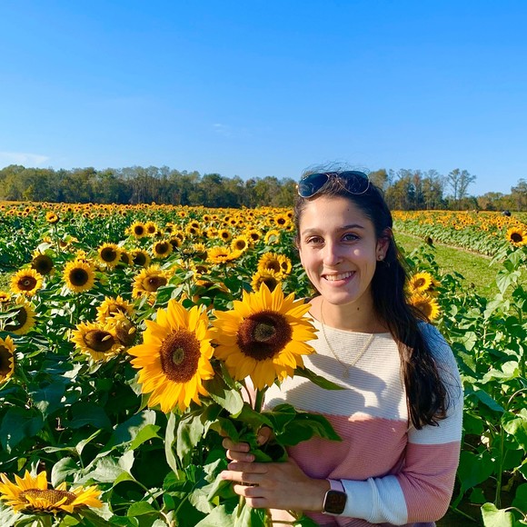 Anita Chomenko - Poshmark Profile Picture of Anita Chomenko (@achomenko) on Poshmark