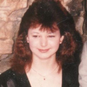 Profile Picture of Lori Newcomb (@bla_) on Myspace
