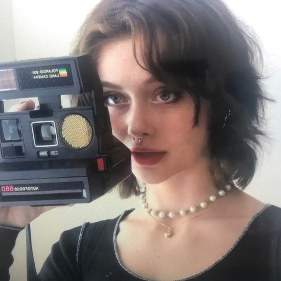 Profile Picture of Bob Barton (@lucillewong227) on Poshmark