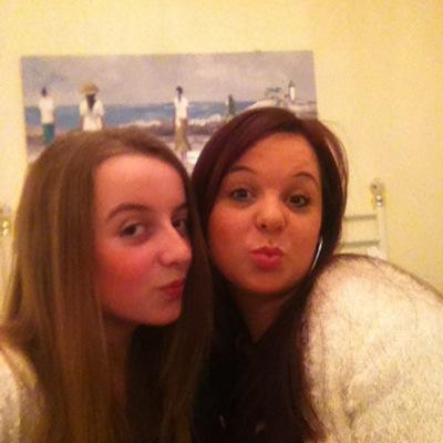 Profile Picture of Amy Louise (@amypetts2014) on Twitter