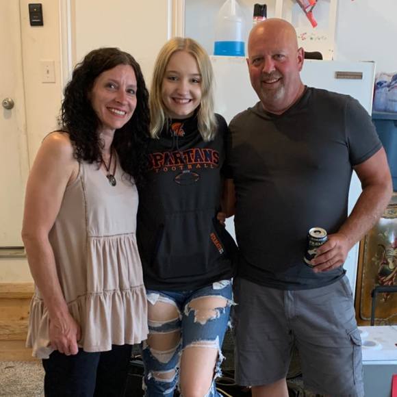 Profile Picture of Abigail Vanbaren (@rosevb315) on Poshmark