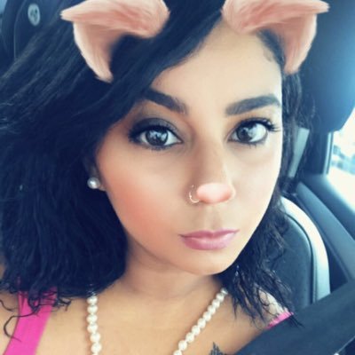 Profile Picture of Cindy Berrios (@Cindy17Berrios) on Twitter