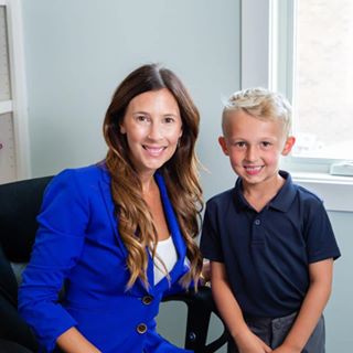 Profile Picture of Venesa Brady StewartRealtor (@venesa.stewart) on Facebook