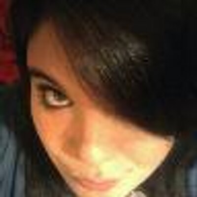 Profile Picture of Korine Edwards (@xVioletMassacre) on Twitter