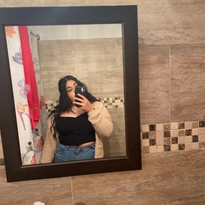 Profile Picture of Cynthia ™ (@cynthia_vides) on Twitter