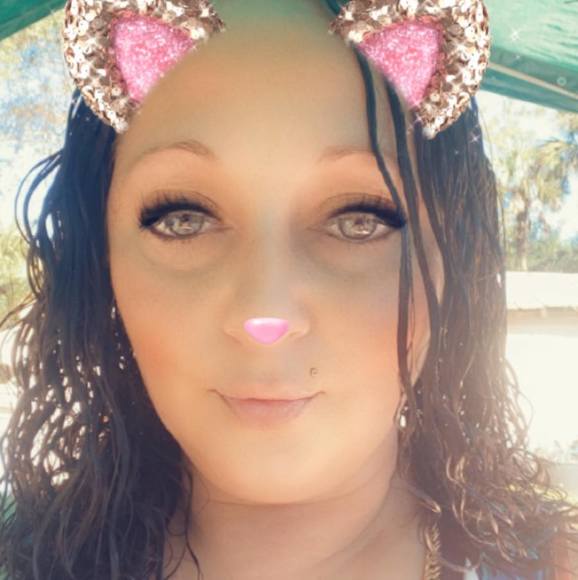 Profile Picture of Kristyna Krumaker (@kkrumaker) on Poshmark