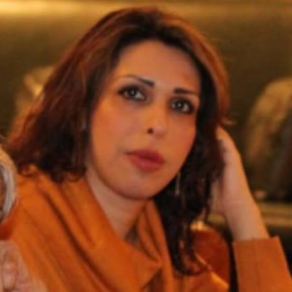 Profile Picture of Ladan Daneshvar (@lobatstar) on Poshmark