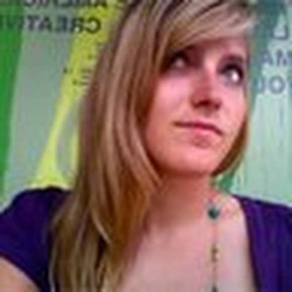 Profile Picture of Temma Leiman (@temmaleiman) on Poshmark