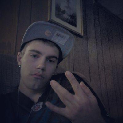 Profile Picture of Michael Carl Pyles (@michaelpyles97) on Twitter