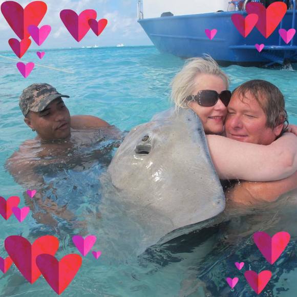 Profile Picture of Frances Hayes (@skippy0716) on Poshmark