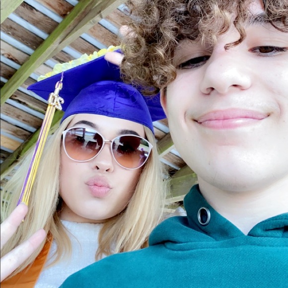 Profile Picture of Kadyn Vermilyea (@kadynvermilyea) on Poshmark