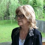 Profile Picture of Carol Craine (@dzl0371) on Instagram
