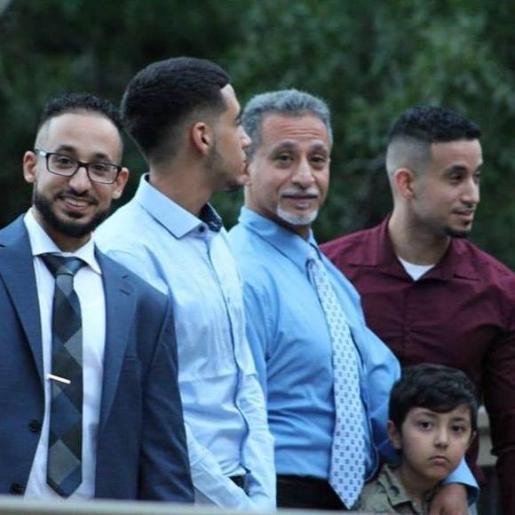 Profile Picture of Abdulla Umar (@aumarub08) on Poshmark