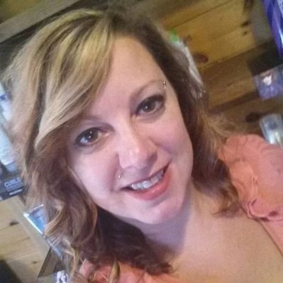 Profile Picture of Kris Richards Comeau (@salon49nh_kc) on Twitter